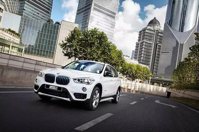 豪華車企紛紛發(fā)力新能源汽車，誰是領跑者？